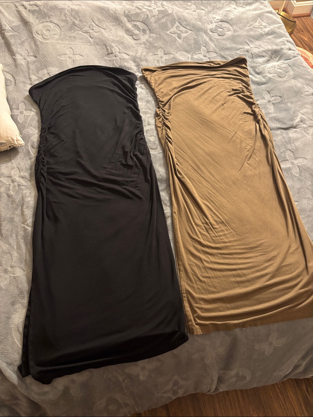 2 Strapless Tube Maxi Dress Duo - Black & Olive Green